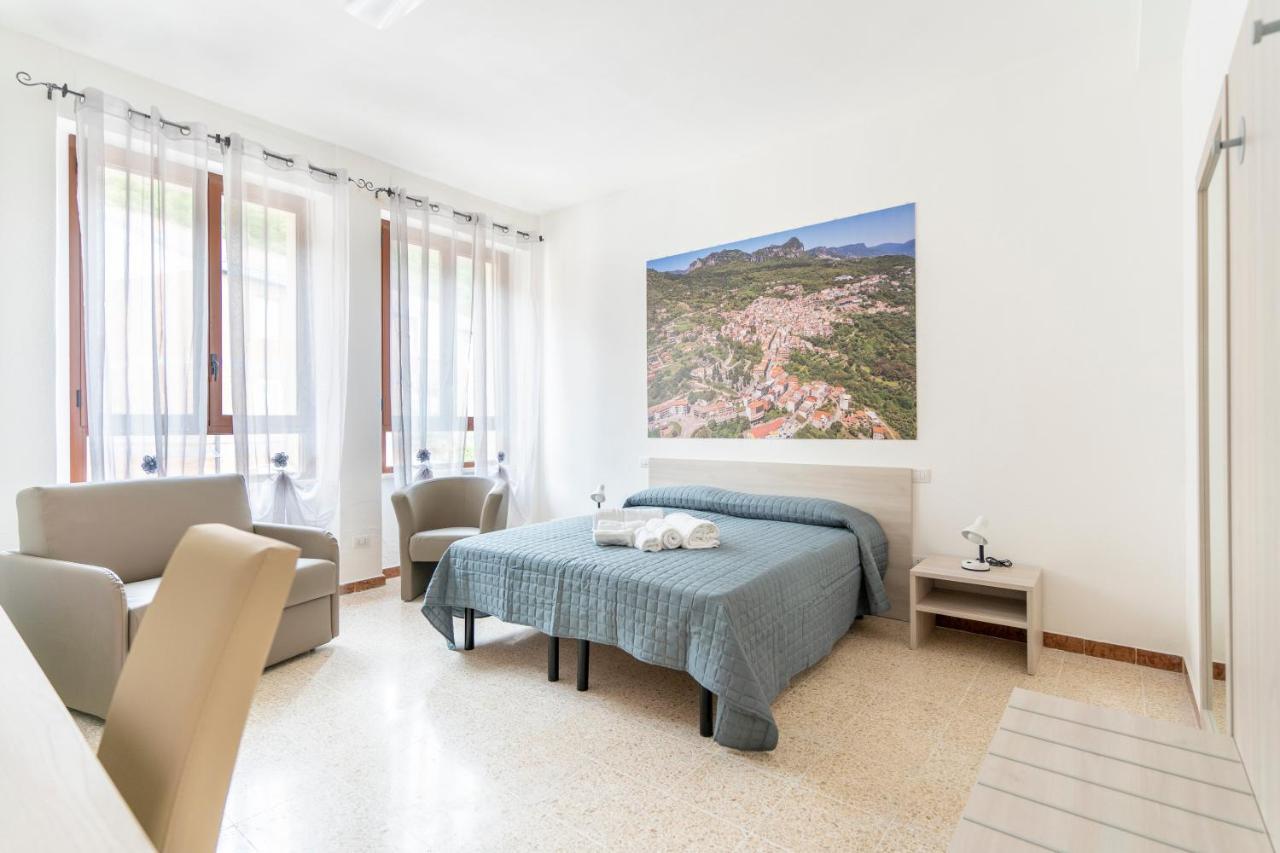 Hotel Dei Tacchi Osini